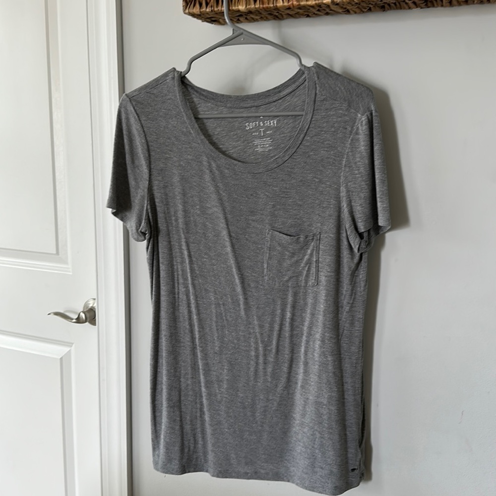 American Eagle Soft and Sexy Pocket Tee